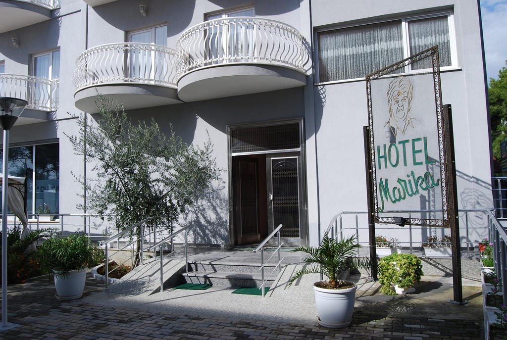 Hotel Marika Golem  Exterior photo